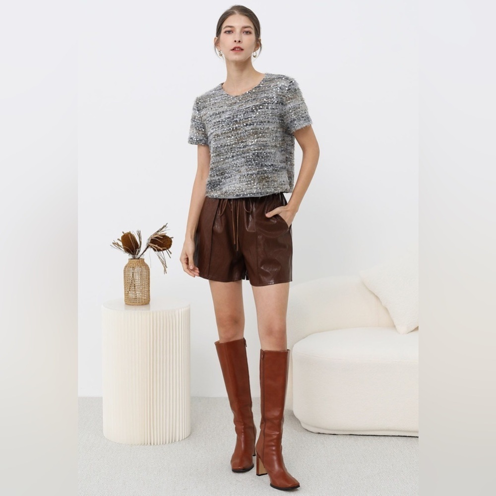 Faux leather drawstring shorts brown NWOT autumn style - Picture 2 of 4